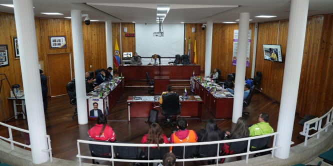 Puente Aranda Cierra Julio con Control Político a Salud Mental, Servicios Públicos y Megaproyectos de Ciudad Puente Aranda Cierra Julio con Control Político a Salud Mental, Servicios Públicos y Megaproyectos de Ciudad