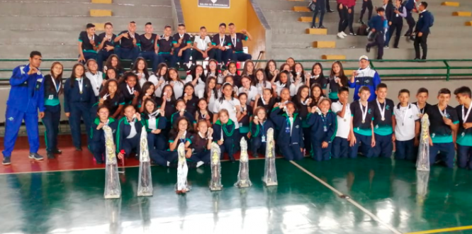 Felicitaciciones a los campeones de los Juegos Intercolegiados 2018-2018 Felicitaciciones a los campeones de los Juegos Intercolegiados 2018-2018